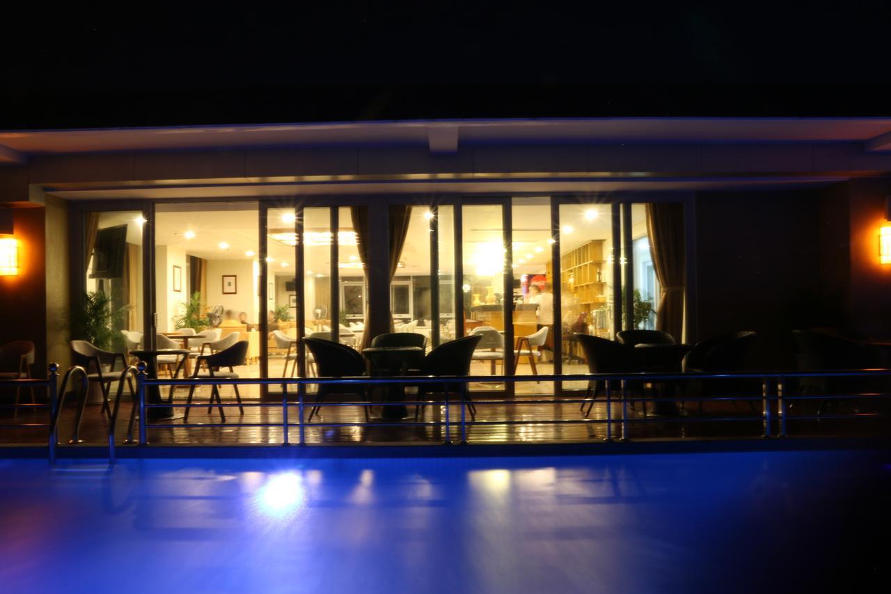 Vinh Hoang Hotel Dong Hoi Kültér fotó